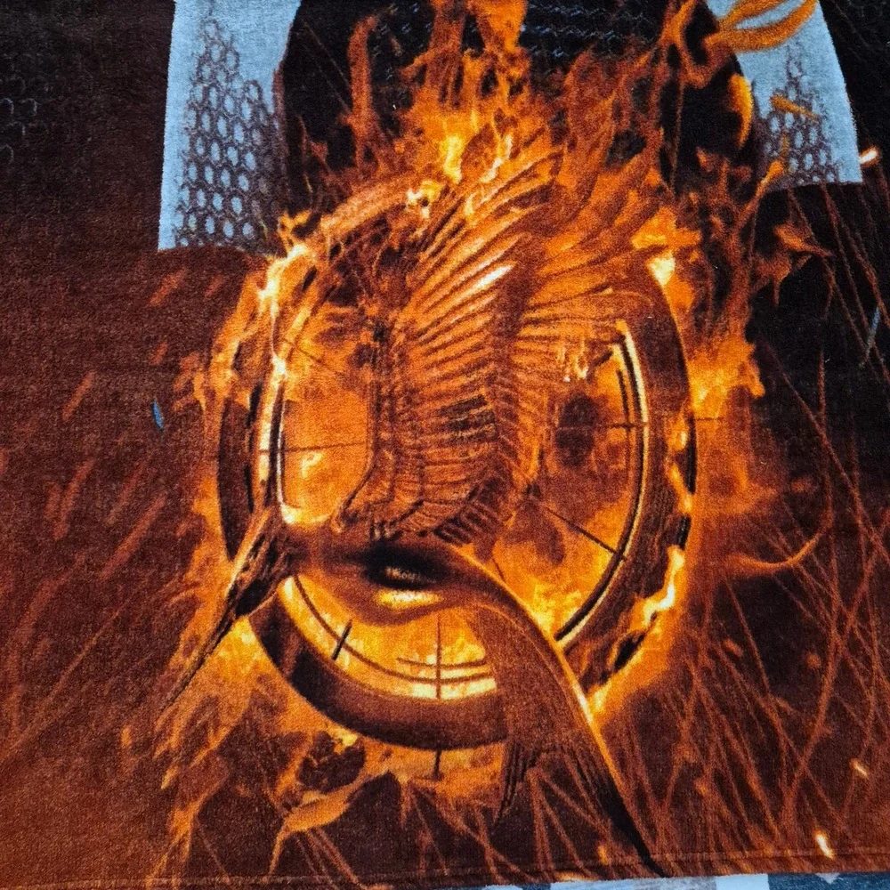 Hunger Games Catching Fire Fleece Throw Blanket Katniss Peeta Finnick 50x60 NECA
